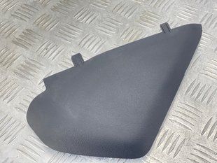 Заглушка торпедо 8W0857086C Audi A4 Allroad
