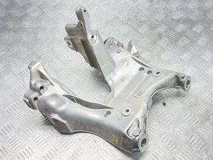 Кронштейн подрамника правый 80A399296R Audi Q5 Audi A6, Audi A7, Audi A8, Audi Q5, Audi Q5 Sportback, Audi Q7, Audi Q8, Audi S6, Audi S7, Audi SQ5, Audi SQ5 Sportback