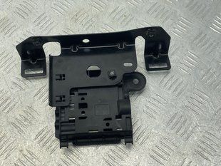 Блок розподільчий 8K0937517B Audi Q5