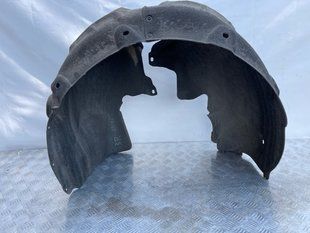 Подкрылок 4G0810172B Audi A6