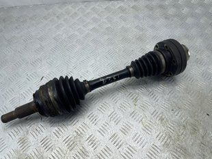 Полуось 7P0407271A Audi Q7