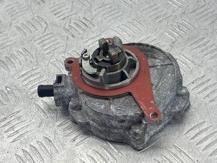 Вакуумний насос Audi A6