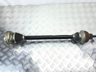 Піввісь 8R0501203C Audi A6