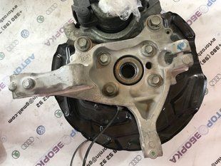 Поворотный кулак / Цапфа Ford Fusion