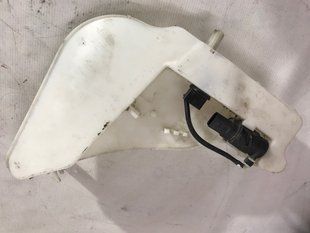 Бачок омивача скла 4G8955451E Audi A6