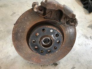 Тормозной диск 5Q0615301F Volkswagen Tiguan