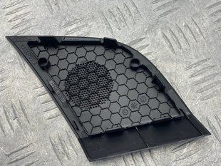 Накладка динамика / Сетка 4H0035419A6PS Audi A8