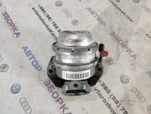 Подушка двигателя 4H0199256AA Audi S8
