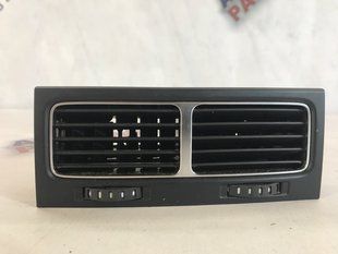 Дефлектор повітропроводу 7P6819203A Volkswagen Touareg