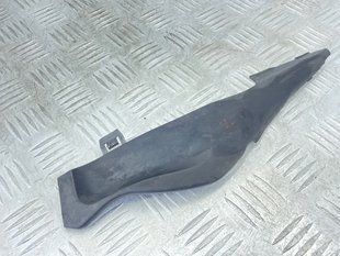 Уплотнитель лобового стекла 31297703 Volvo XC60