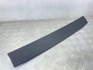 Обшивка крышки багажника 5NN86770782V Volkswagen Tiguan