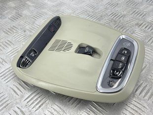 Плафон освітлення салону Volvo XC90