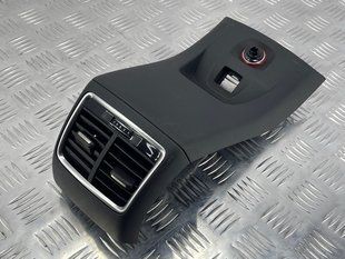 Дефлектор воздуховода 8U0819203C Audi Q3