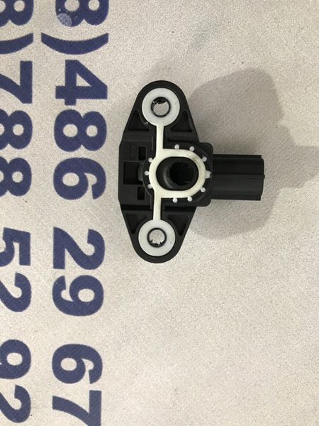 Датчик удара 5N0959354C Volkswagen Beetle