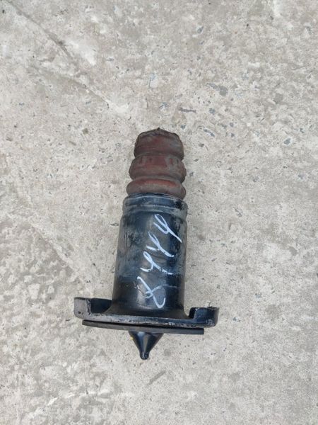 Отбойник 31406355 Volvo XC60