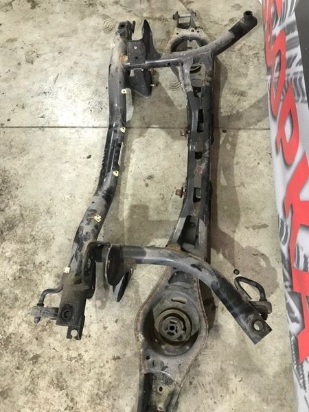 Підрамник задній 5C0505315H Volkswagen Beetle