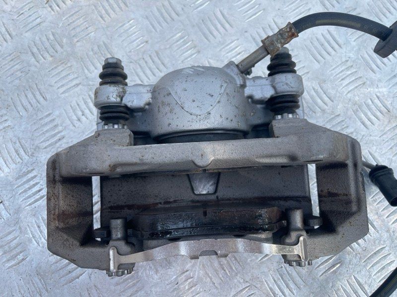 Супорт гальмівний 4G0615123C Audi A6