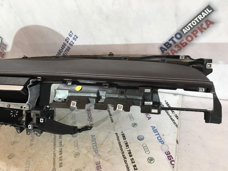 Торпедо з подушкою безпеки 4H1857001CNOE Audi S8