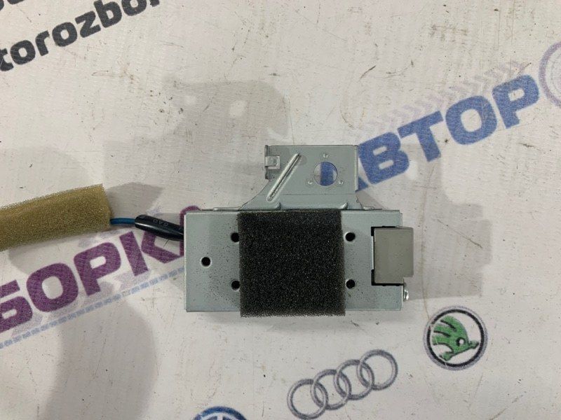 Підсилювач антени 282314HB0A Infiniti Q50