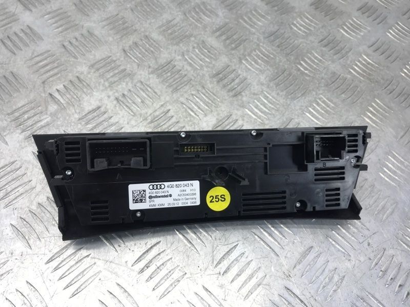 Панель керування клімат-контролем 4G0820043N5PR Audi A6