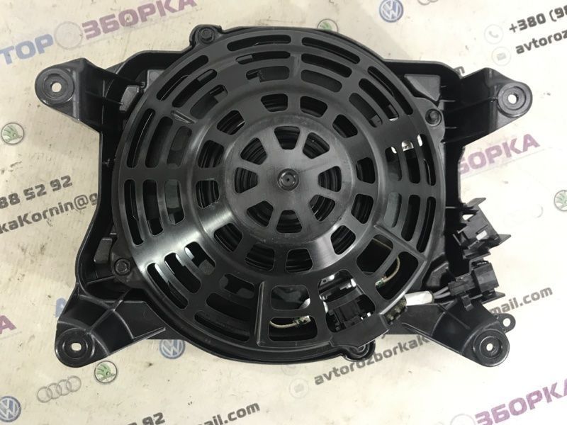 Сабвуфер BOSE 4G5035709 Audi A6