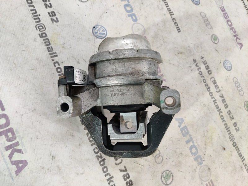 Подушка двигуна 4H0199256AA Audi S8