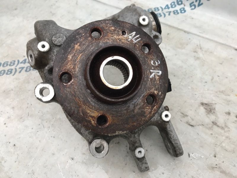 Поворотний кулак / цапфа з підшипником 8K0505432AR Audi A4
