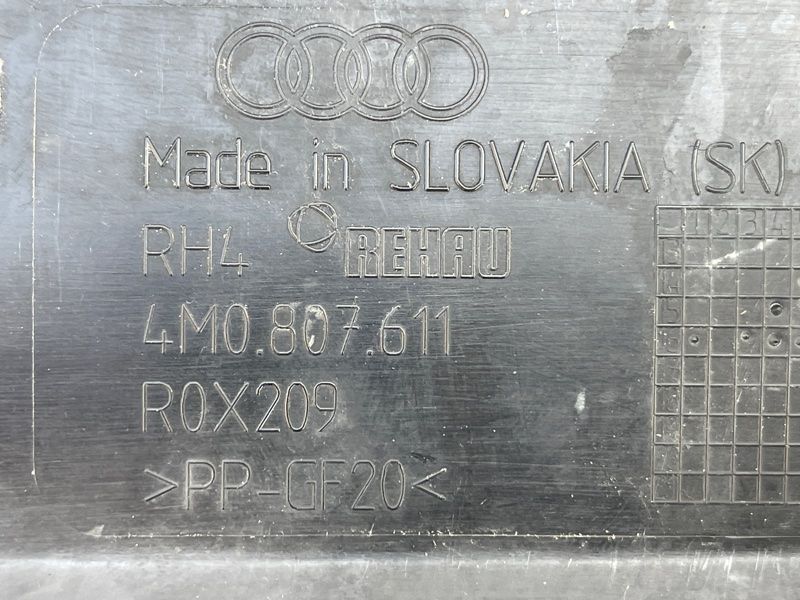 Захист переднього бампера Audi Q7