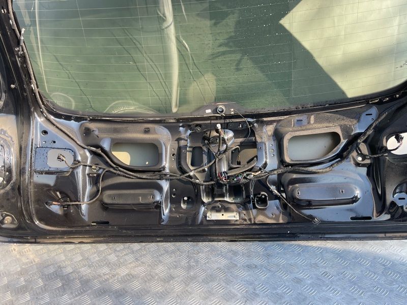Крышка багажника 4L0827023B Audi Q7
