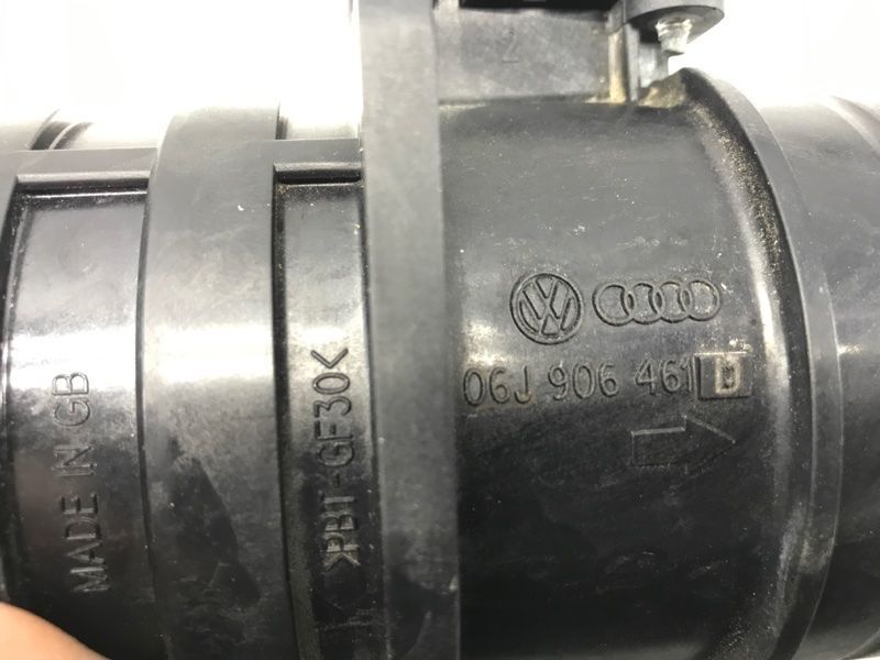 Датчик масового потоку повітря (MAF) 06J906461D Audi A6