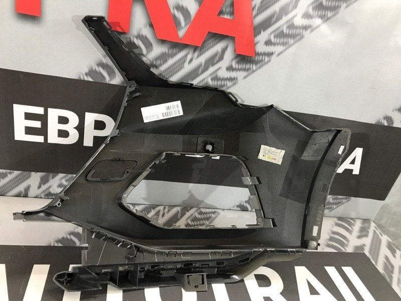 Кут бампера 83A807438 Audi Q3