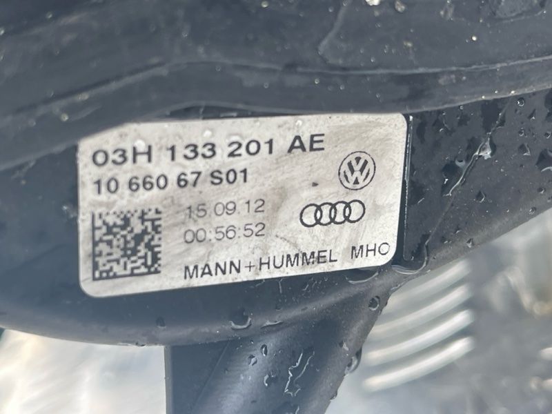 Коллектор впускной 03H133201AE Volkswagen Touareg