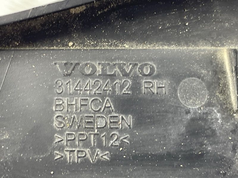 Жабо / Водоотводящий щиток 31442412 Volvo XC90