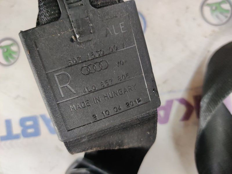 Ремінь безпеки сидіння 2-го ряду 4L0857806HV04 Audi Q7
