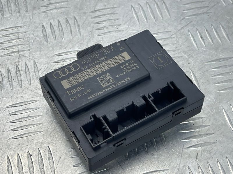 Блок управления двери 4L0907290A Audi Q7