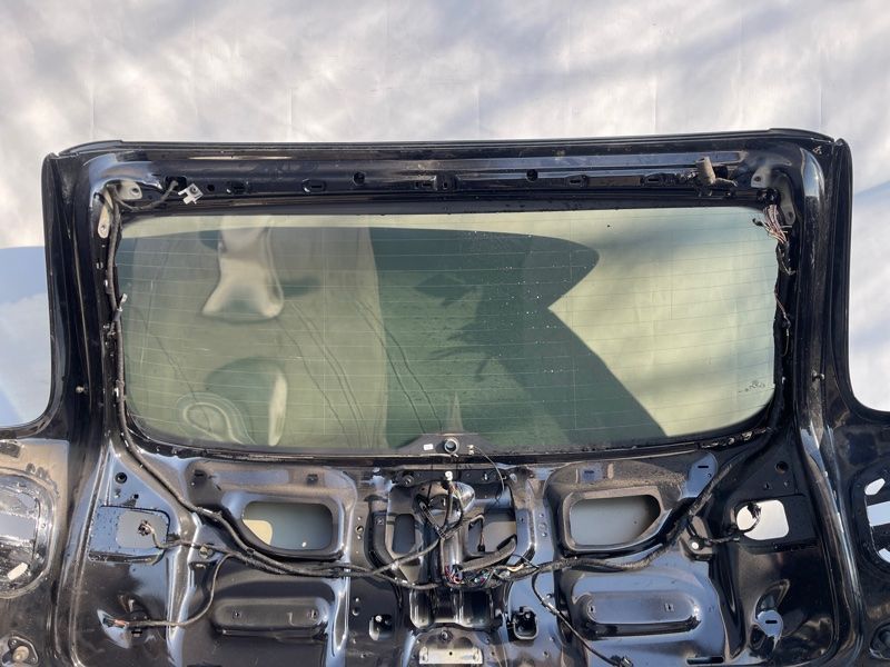 Крышка багажника 4L0827023B Audi Q7
