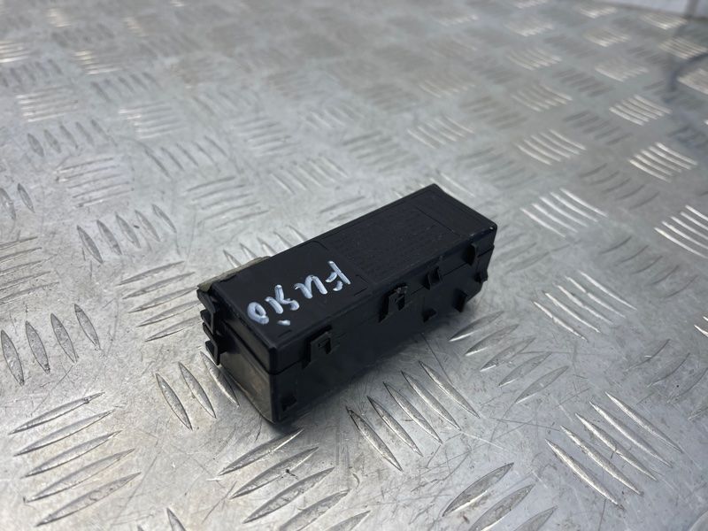 Блок керування антени DS7T18D816AJ Ford Fusion