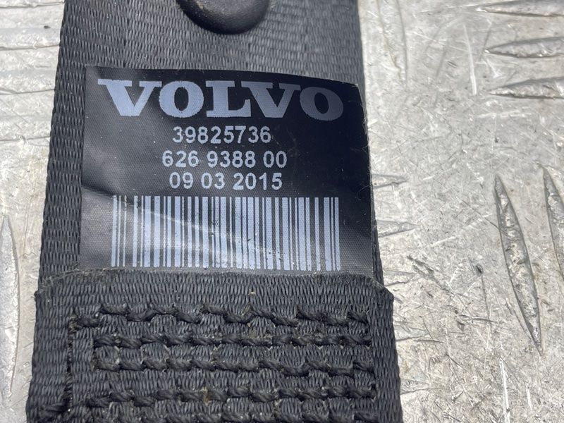 Ремень безопасности сиденья 3-го ряда 39825736 Volvo XC90
