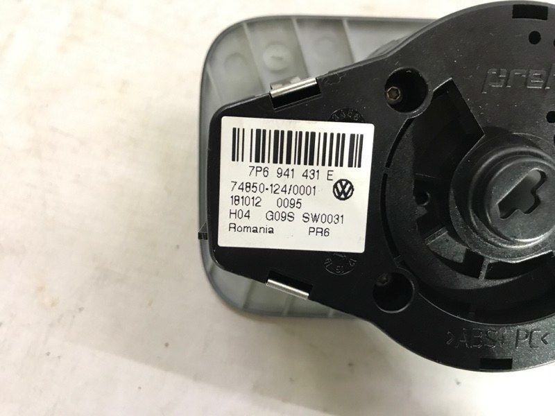Перемикач світла фар 7P6941431E Volkswagen Touareg