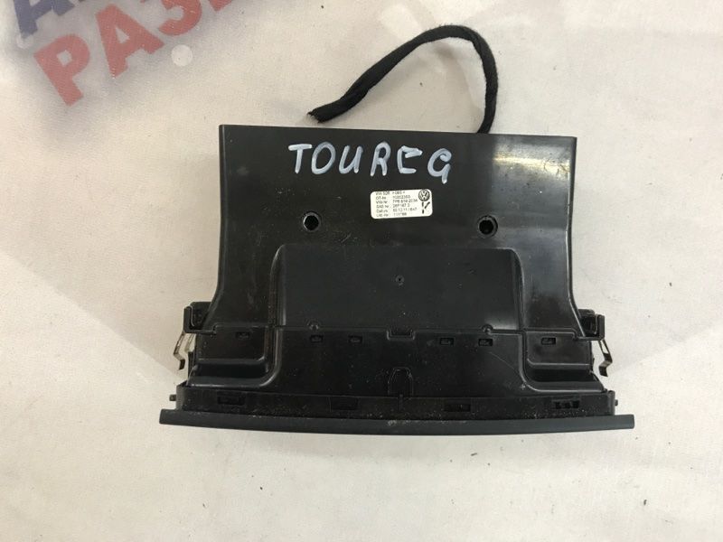 Дефлектор повітропроводу 7P6819203A Volkswagen Touareg