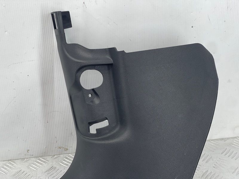 Облицювання порога 4G18672714PK Audi A6