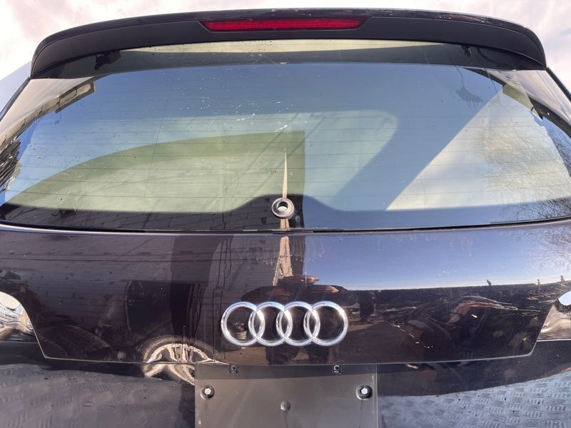 Крышка багажника 4L0827023B Audi Q7