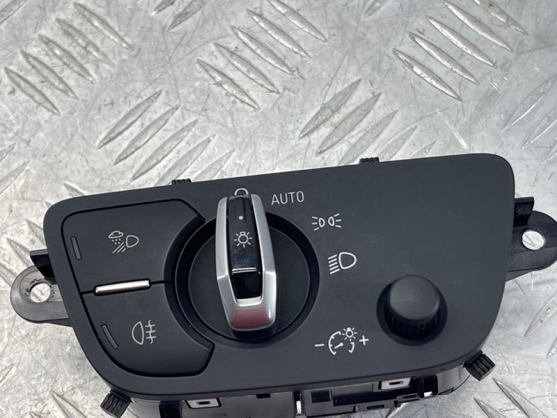 Перемикач світла фар 4M0941531AA5PR Audi Q7