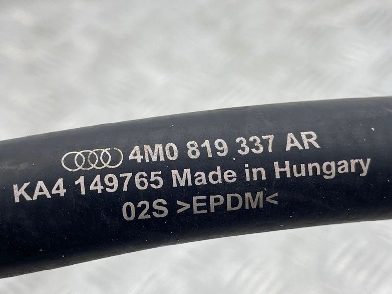 Шланг ОР зі швидкороз'ємною муфтою 4M0819337AR Audi Q7