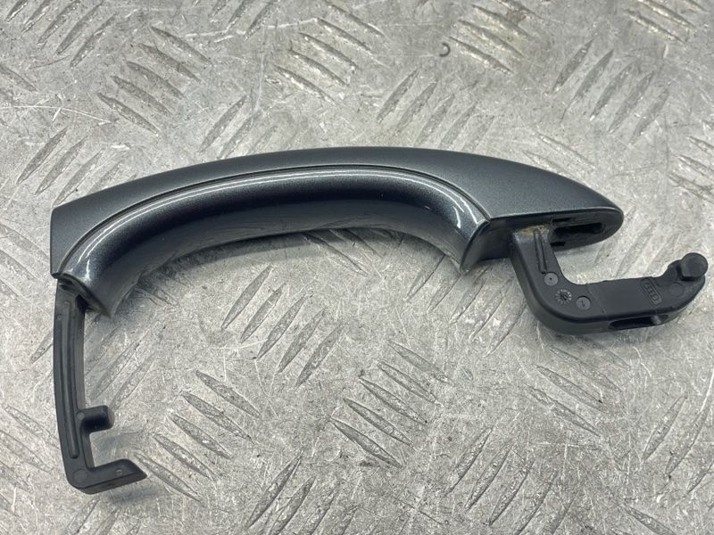 Ручка дверей зовнішня 4L0837205 Audi Q7