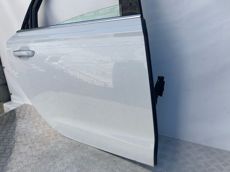 Дверь 4G5833052 Audi A6
