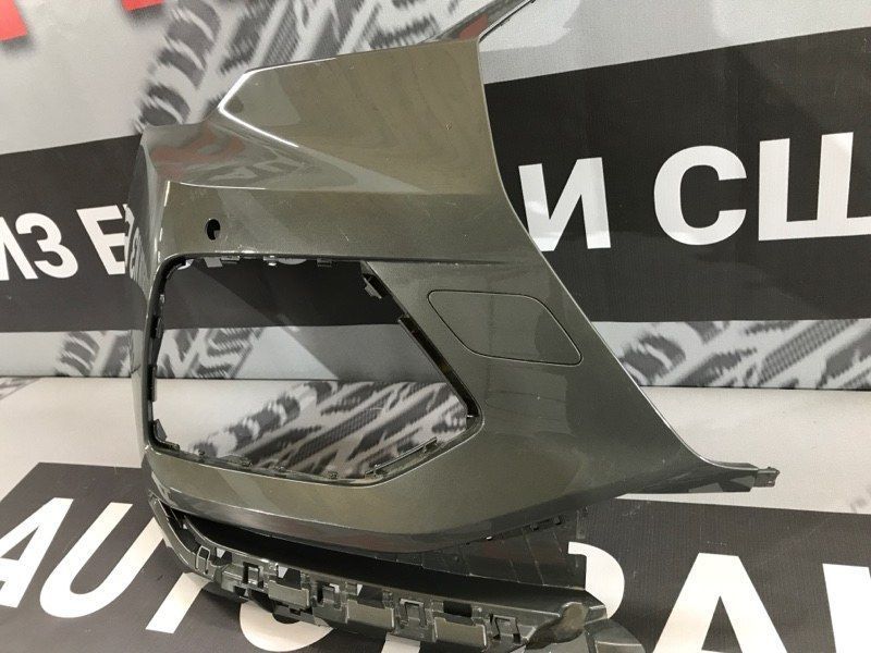 Кут бампера 83A807438 Audi Q3