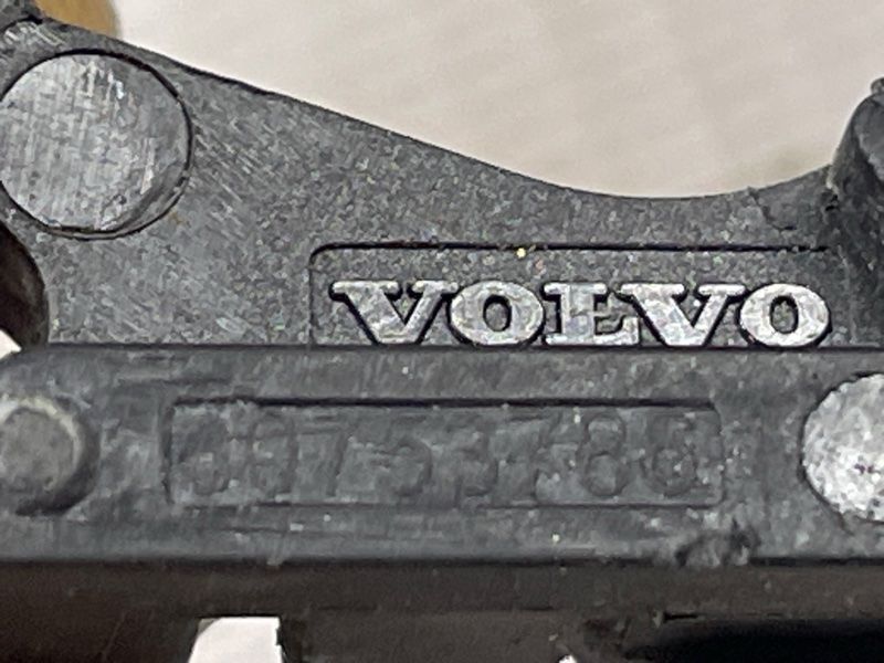 Ручка двери с бесключевым доступом внешняя 30753786 Volvo XC60