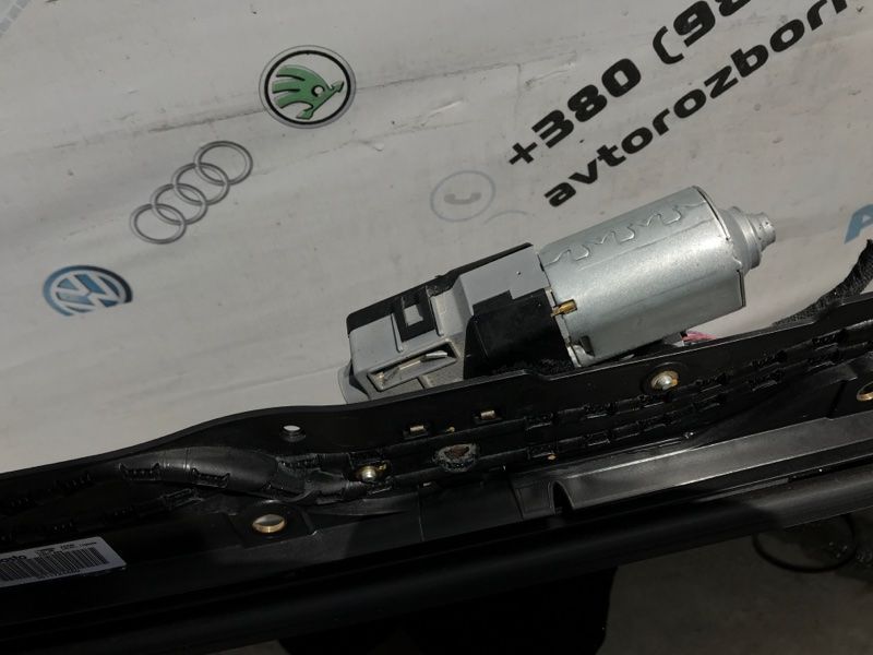 Панорама / Люк 4G5877071 Audi A6