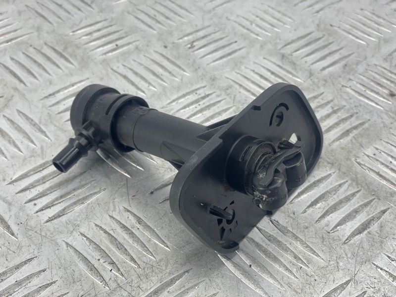 Форсунка омивача фар 4M0955102A Audi Q7